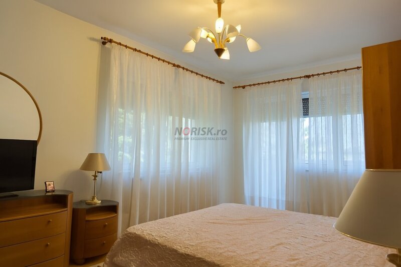 Domnesti Grand Residence  4.500 mp teren pe strada principala